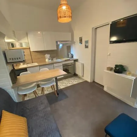 Beau Studio Avec Chambre Separee A 100M De La Gare Rouen Exterior photo